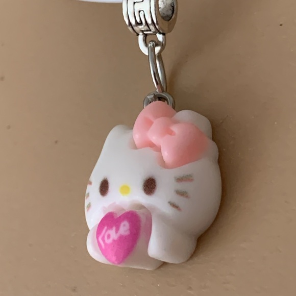 Hello Kitty choker necklace - Picture 4 of 4